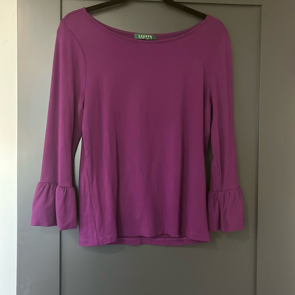 Lauren Ralph Lauren Green Label rayon stretch purple top w/ ruffle sleeves - M